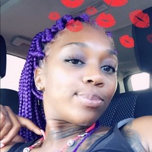 Meet your Posher, Latoya